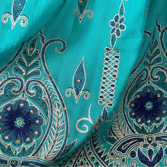 NWOT-ROYAL PAISLEY WOMEN'S GREEN & BLUE EMBROIDERED SKIRT-M - Picture 9 of 12